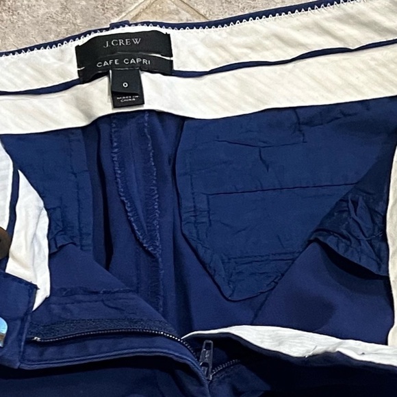 J. Crew Cafe Capri chino crop pants solid blue low rise size 0 stretchy - Picture 2 of 8